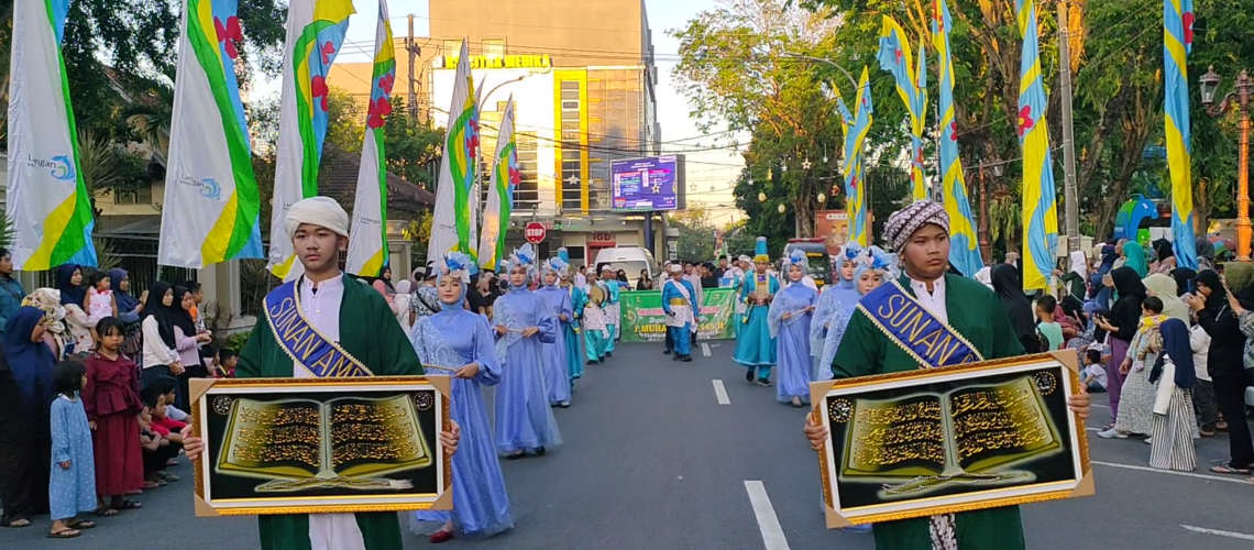 pawai ta'aruf 2